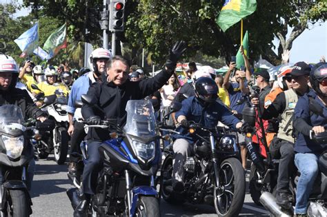 Bolsonaro Participa De Motociata Em Comemora O Ao De Setembro No Rio