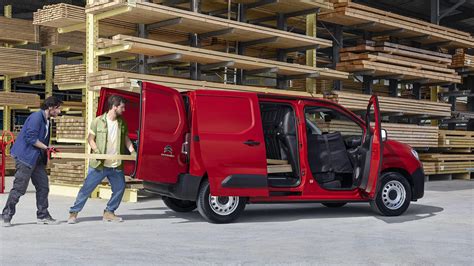 Leasing Citroën Berlingo LOA LLD utilitaire entreprise