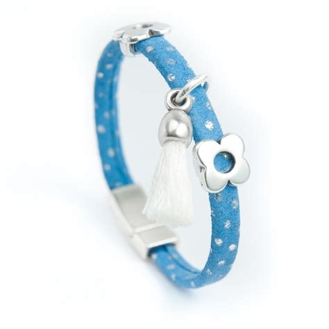 Bracelet enfant daim bleu points argentés pompon blanc Anne louise Colrat