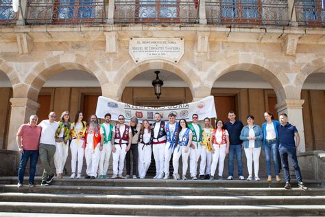 Las Pe As Sanjuaneras Llena De Colorido Soria En Su D A De Convivencia