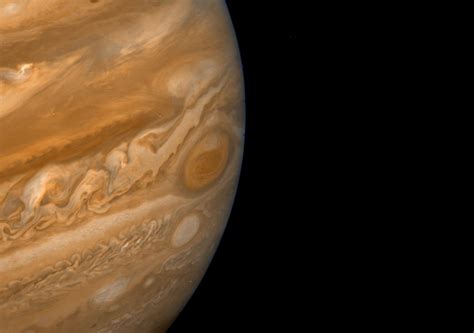 Les Astronomes Le Confirment La Grande Tache Rouge De Jupiter Se