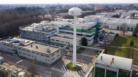 Iberdrola amplía su alianza con el gigante farmacéutico Bayer para