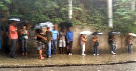 G1 Rio entra em estágio de atenção para ocorrência de chuva moderada