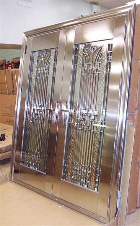 Polished Designer Stainless Steel Doors Double Door Thickness 18 Mm