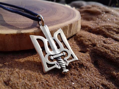 Ukrainian Tryzub Pendant Bronze Ukraine Symbol Trident Etsy