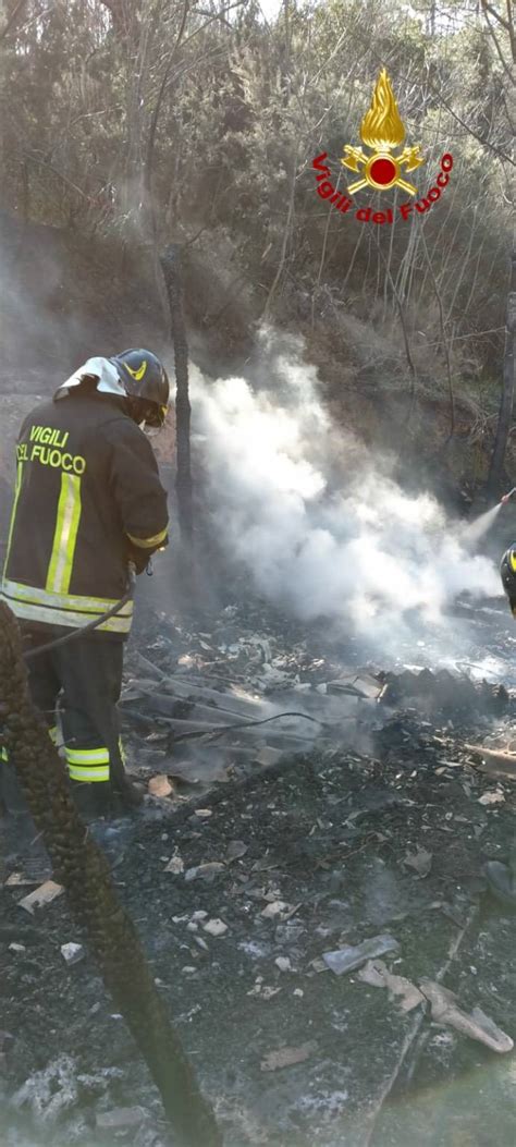 Baracca In Fiamme A Noli Allarme Per La Zona Boschiva IVG It