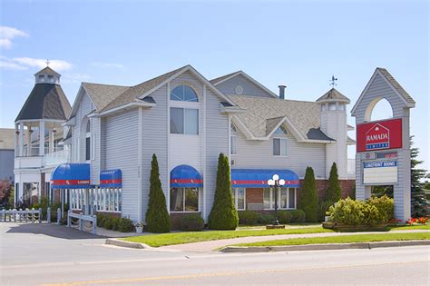 Mackinaw City Hotels - Ramada Inn Waterfront Hotel Amenities