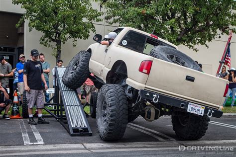 Off-Road Basics: Axle Articulation - Got Flex? | DrivingLine