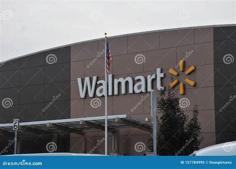 WALMART STORE I CLARKSTON WSHINGTON USA Editorial Image - Image of store, state: 157784995