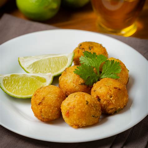 RECEITA Bolinho De Bacalhau Grupo PQ Alimentos