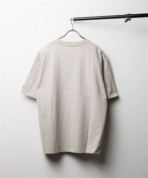 tシャツ Tシャツ 69Naked Rust and other POEMS立体刺繍 ショートスリーブ コットンTシャツ レディース