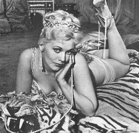 Classic Movies Kim Novak Kim Novak Classic Movie Stars Actresses