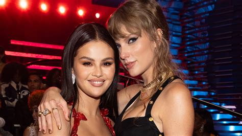 Taylor Swift And Selena Gomez Step Out For A Girls Night In New York