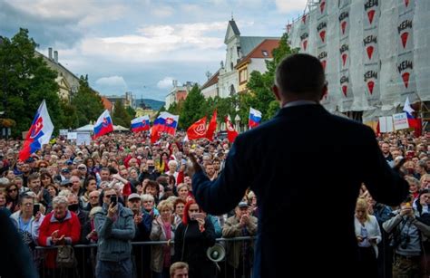 HAOS U NAJAVI Nakon atentata na premijera u Slovačkoj se rasplamsava