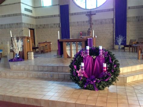 Pin By E On Liturgia Advent Church Decorations Church Altar