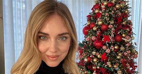 Chiara Ferragni Prima Uscita Dopo Lo Scandalo Dei Pandori Come Sta L