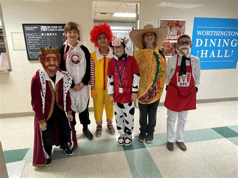 Middle School Halloween Costume Contest Winners | News | Brownell Talbot