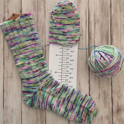 Basic Toe Up Magic Loop Socks Pattern By Jill Chapman Artofit