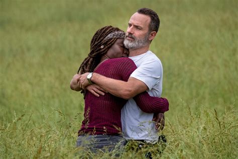 'The Walking Dead' showrunner discusses Rick and Michonne's baby, Rick ...