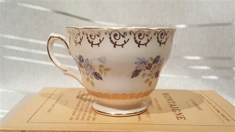 Vintage Colclough Teacup And Saucer Pattern Beige With Flowers And