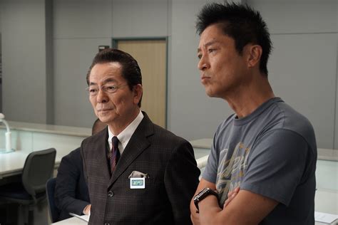 画像1922 ＜相棒22 第5話＞期待の新人刑事に疑惑？右京＆薫が意外な方法で近づく モデルプレス