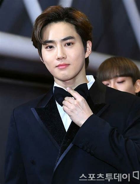 Suho Exo Suho Suho Exo Exo