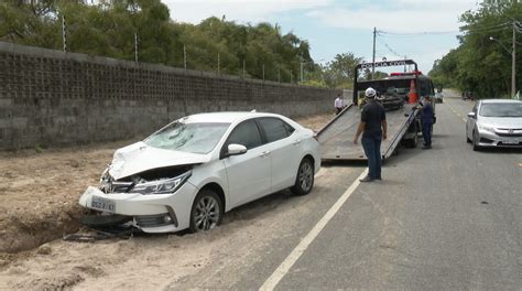 Casal morre após colisão entre moto e carro na PB 008 em João Pessoa