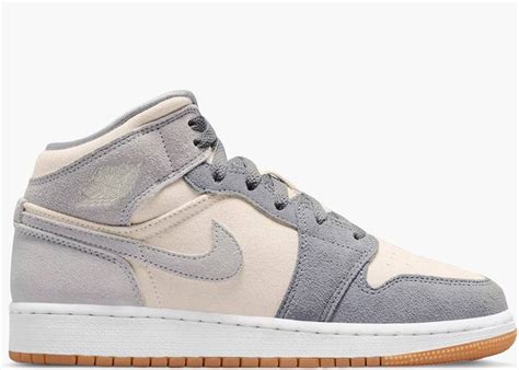 Nike Air Jordan 1 Mid Se Coconut Milk Particle Grey Gs Hype Clothinga