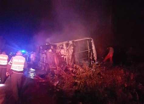 Grave Accidente En La Guajira Deja 5 Muertos Y 43 Heridos