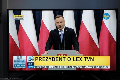 Duda Zawetowa Lex Tvn Reakcje W Internecie Wygrana Bitwa Czy Ustawka