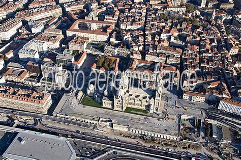 Vues A Riennes Des Quartiers De Marseille Paf