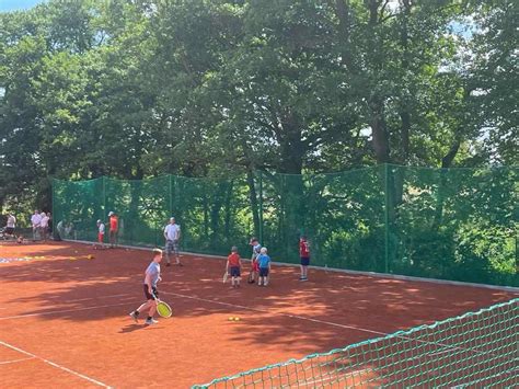 Tenis może być dla każdego Korty tenisowe w Bolszewie otwarte