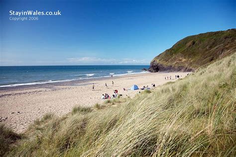 A summer day at Penbryn Beach