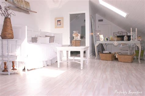 Remodelaholic 25 Inspiring Finished Attics Attic Apartment Attic