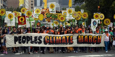 Hundreds Of Thousands Turn Out For Peoples Climate March In New York