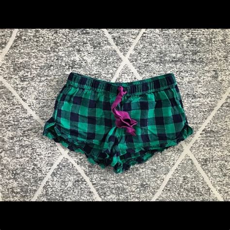 Aerie Intimates And Sleepwear Aerie Green Plaid Pajama Shorts With Ruffle Legs Poshmark