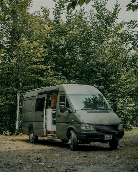 Location De Camping Car Ou Van Entre Particuliers VS Chez Un Pro