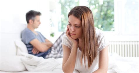 10 Signs That Youre In An Emotionally Abusive Relationship Huffpost Life