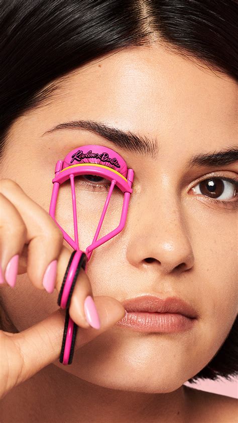 Revlon X Barbie Lash Curler Revlon