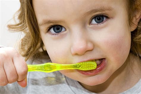 Cómo Cuidar La Boca Y Los Dientes A Lo Largo De La Vida Clínica Dental Ana M Díaz Clínica