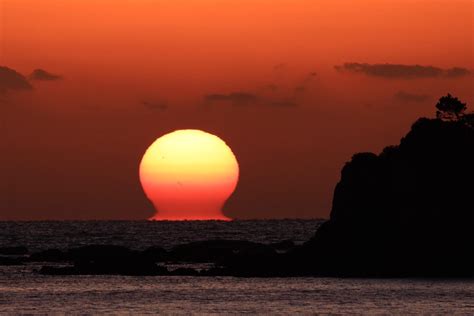 あしうわに「だるま夕日」を見に行こう！【高知編】土佐清水ジオパーク公式サイト