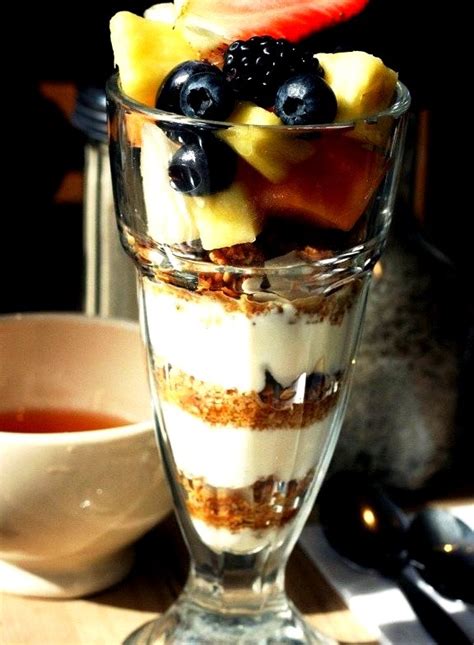 Fruit Granola Parfait – Devin Krause