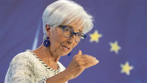 ECB President Christine Lagarde speaks after the rate decision - EODBA