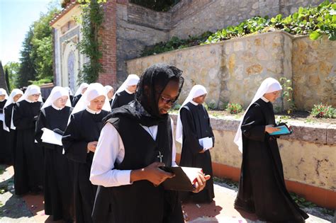 Il Nuovo E Imponente Monastero Delle Suore Consolatrici A Narnia In