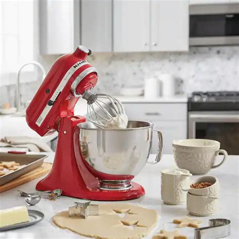 KitchenAid Artisan Series 5 Quart Tilt Head Stand Mixer Empire Red