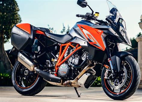 2017 Ktm 1290 Super Duke Gt Redesign Specs And Review Motorcycle Release