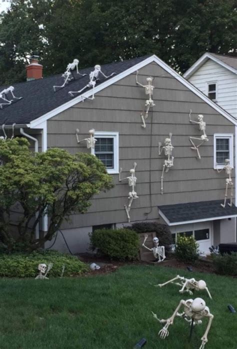 30 Of The Most Creative Halloween Decorations From The Year 2020 Demilked