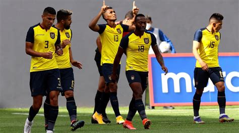 La Selección De Ecuador Asciende Cuatro Puestos En El Ranking Fifa