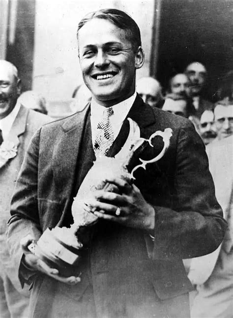 Bobby Jones biography - golf's greatest amateur | Buzzin Golf