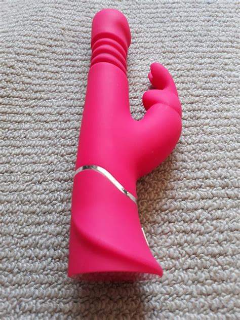 [toy Review] Happy Rabbit Thrusting Realistic Rabbit Vibrator